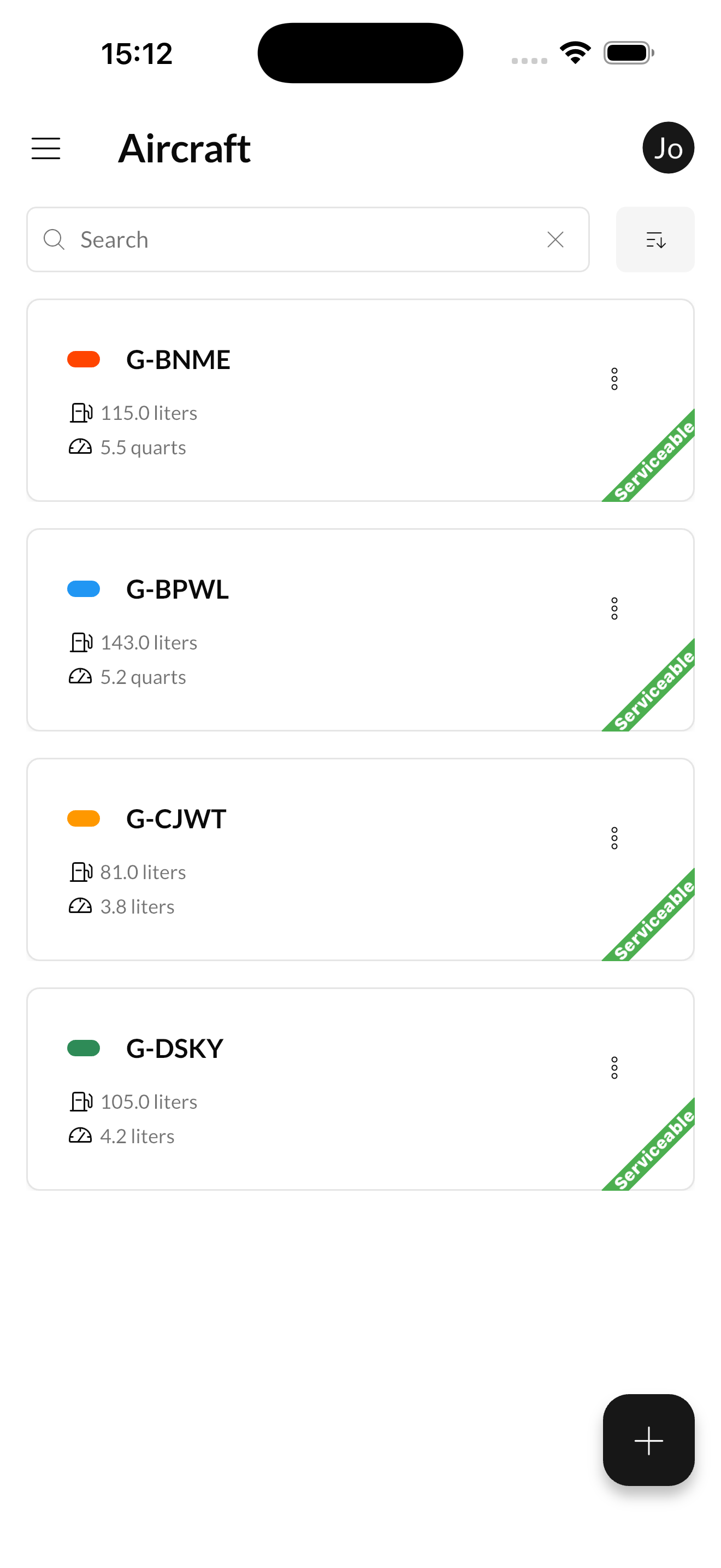 Aircraft fleet list showing registrations, fuel and oil levels